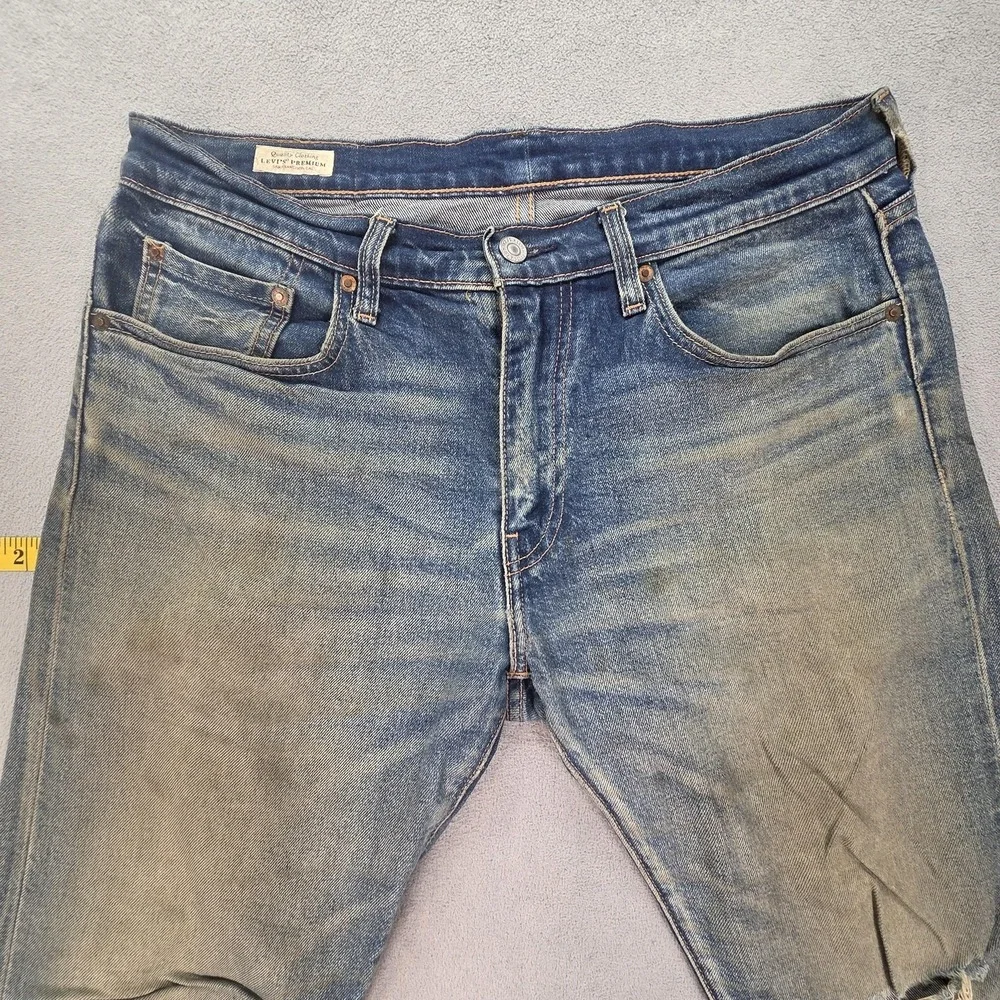 Levis important sizing